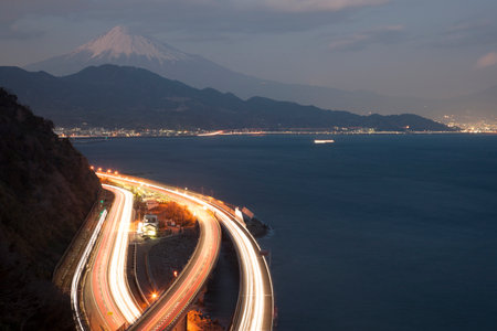 Arrayのeditorial素材