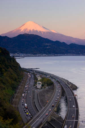 Arrayのeditorial素材