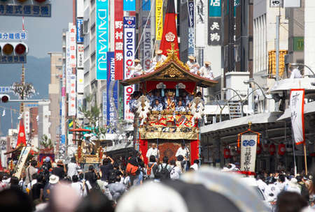 Arrayのeditorial素材