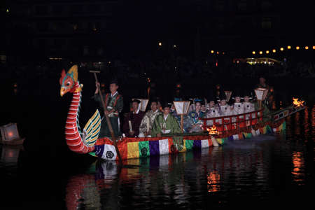 Arrayのeditorial素材