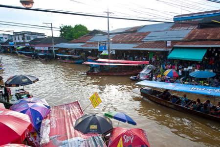 Arrayのeditorial素材