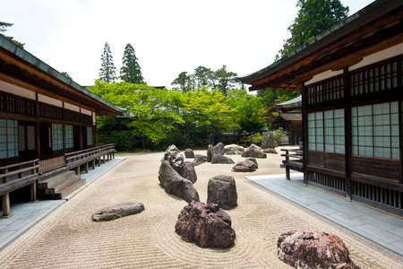 Arrayのeditorial素材