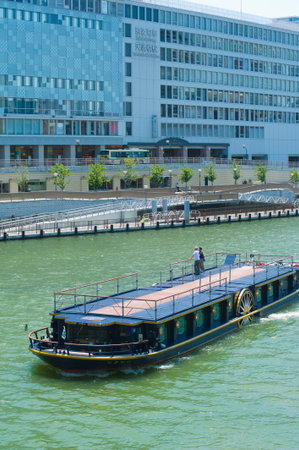 Arrayのeditorial素材