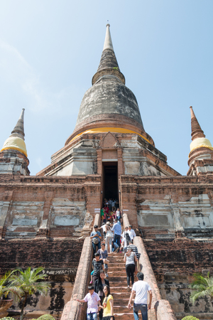 Ayutthaya, Thailand - November 01, 2015: An ancient city Ayutthaya. Full of manarchs and budism historical ruins, Wat Yai Chai Mongkol popular amongst Thai citizens and tourists.のeditorial素材