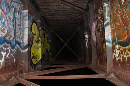 In a Bridgeのeditorial素材