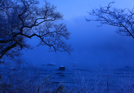 Winter view of the riverの写真素材