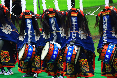 Japanese performers in traditional costumeの写真素材