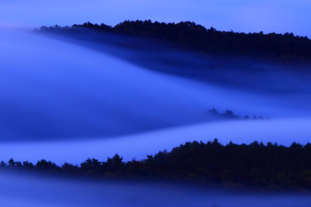 Sunrise and sea of cloudsの写真素材