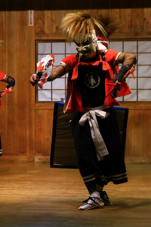 Unidentified japanese people in traditional costume.