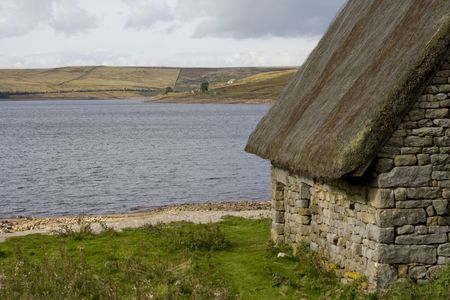 building views of Grimwith reservoir.
Yorkshire Water's largest reservoir is situated in the heart of the Yorkshire Dales National Park between Grassington and Pateley Bridge, and in the heart of a famous mining area.の写真素材