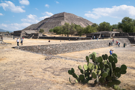 Teotihuacan, Mexico, circa february 2017: Pyramid of the sun, the third largest pyramid in the world in Teotihuacan archeology siteのeditorial素材