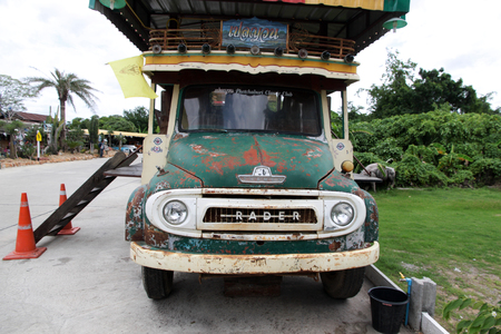 PHETCHABURI, THAILAND - 9 July 2016 : Antique car park the garage in restaurant to watch free For vintage car enthusiasts.のeditorial素材