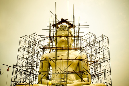 Big buddha statue. under construction  buddha, thai, zenの写真素材