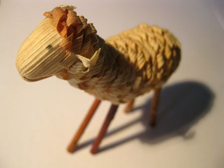 straw sheepの写真素材