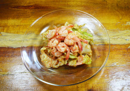 stir fried cabbage with shrimp on dishの写真素材