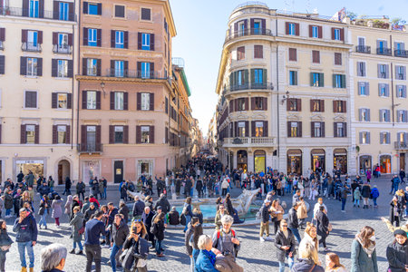 countless people circulating in the shopping area of ??the SCALINATA DELLA TRINITÃ DEI MONTI in Rome.のeditorial素材