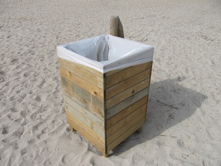 Dustbin on the beachの写真素材