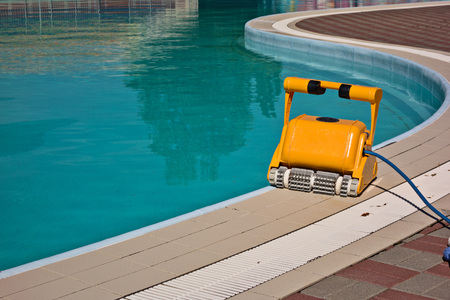 a water cleaner for cleaning swimming pools