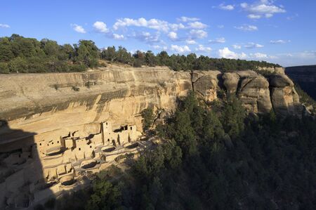 Cliff Palace in Mesa Verde National Park, Colorado, Estados Unidosのeditorial素材
