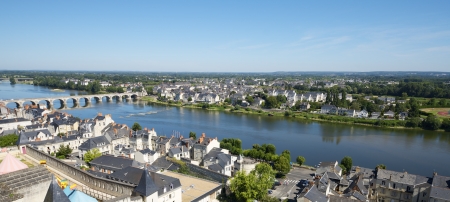 Elevated view of the French town of Saumur in the Loire River running through it, Saumur, Loire Valley, Franceの写真素材