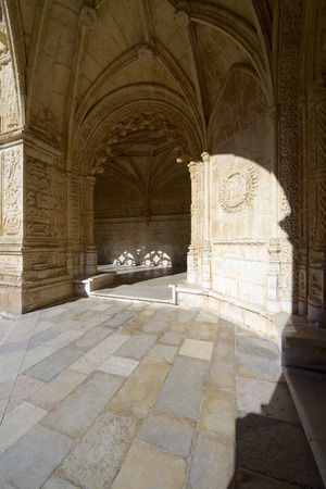 Cloister of Jeronimos Monastery, Lisbon, Portugal.のeditorial素材