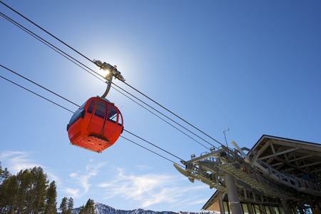 Cable car at a ski resort in Andorra.のeditorial素材