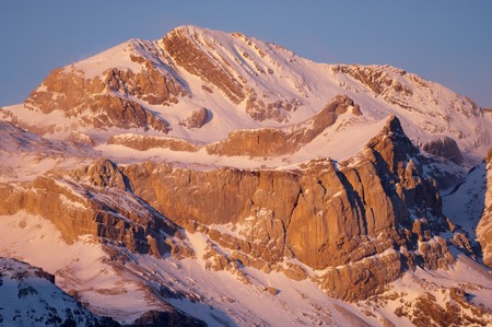 Winter in Ordesa National Park, Sum de Ramond Peak (3254 m.), Pyrenees, Huesca, Aragon, Spain.の写真素材