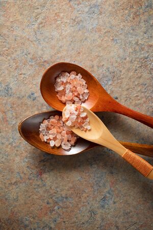 Himalayan salt on a spoons.の写真素材