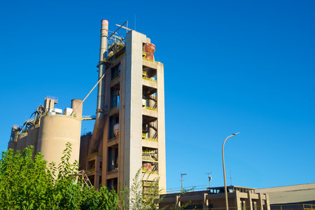 Outside view of a cement factory in Morata de Jalon, Zaragoza Province in Spainの写真素材