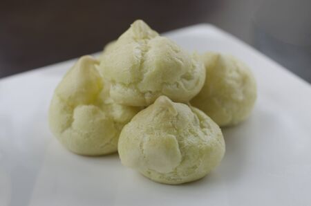 soft focus of choux cream in white dishの写真素材