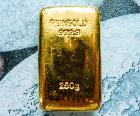 Swiss Bullion Gold Bar 250 Grammの写真素材