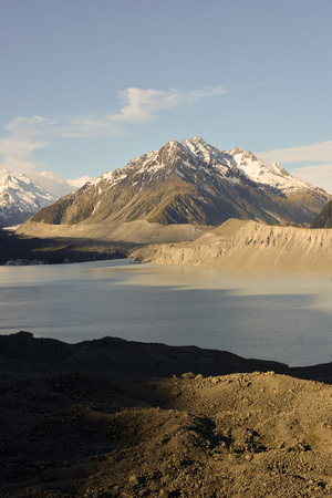 Tasman lake in moutainsの写真素材