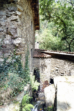 View of the walls of a rural stone house typical of the villages of Galicia, Spainの写真素材
