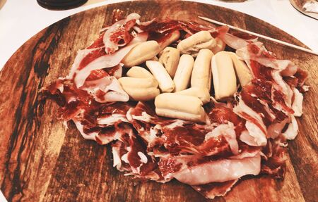jamon snack tasty