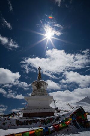 Tibet Sunの写真素材
