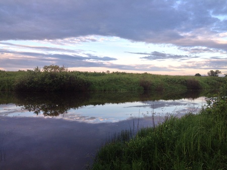 Sunset reflection in the lake の素材