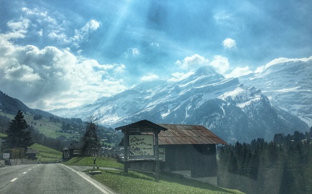 Swiss mountains viewの素材