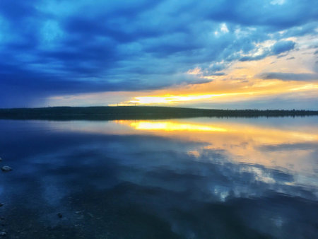 Sunset reflection in the lakeの素材