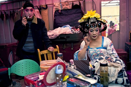 CHENGDU, CHINA-MARCH 12, 2011: Unidentified actor prepares backstage for the Sichuan opera on March 12, 2011, in Chengdu, China.  Sichuan opera is a Chinese folk tradition that originated in China around 1700.のeditorial素材
