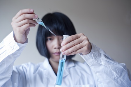 Female workers doing the experiment