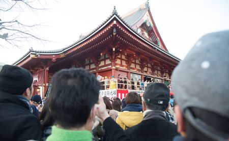 Tokyo , Japan  - February 3, 2015 : Canvas event of any political candidate with crowd Japanese people  at Senjoji famous shinto temple in Tokyo, Japanのeditorial素材