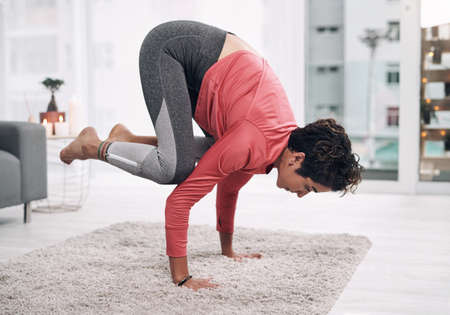 The pose begins when you want to leave itの写真素材