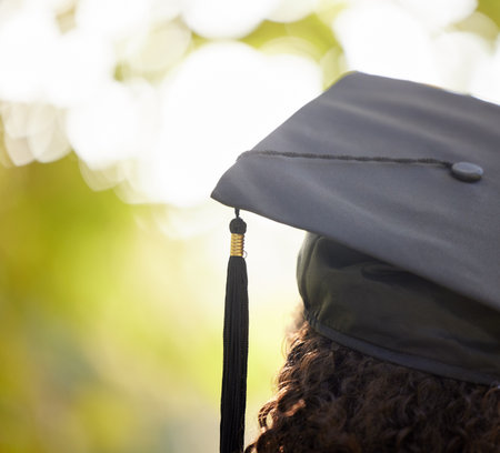 Graduation cap, thinking and woman outdoor planning future with education achievement. University or college graduate think mockup goals, success and motivation for learning with student scholarshipの写真素材