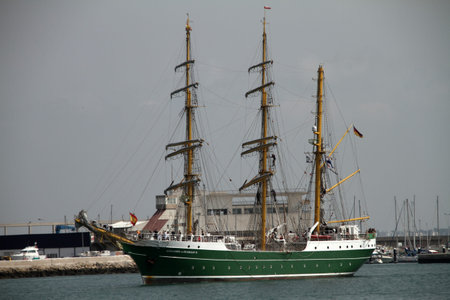 Alexander Von Humbolt ship