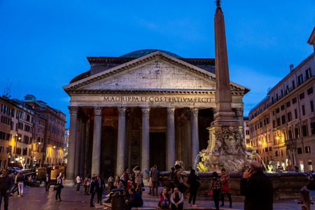 ROME, ITALY - APRIL 22, 2015: Outdoor night view of many people in front of the famous Pantheon building in Rome Italy April 22, 2015.のeditorial素材