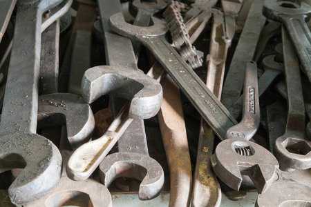 Adjustable spanners open end spanners and