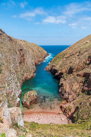 Beach on Berlenga Island, the largest in the archipelago. Berlengas Nature Reserve.の写真素材
