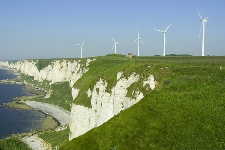 Wind turbine 