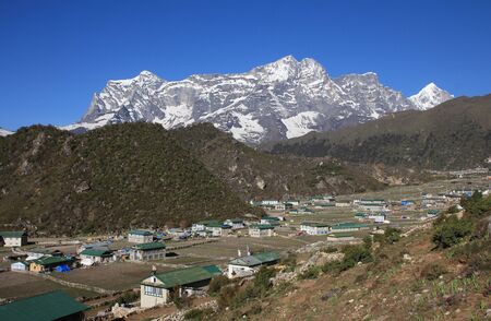 Khumjung Sherpa village in the Everest National Parkのeditorial素材