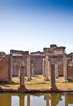 Roman columns in Villa Adriana, Tivoli, Italyのeditorial素材